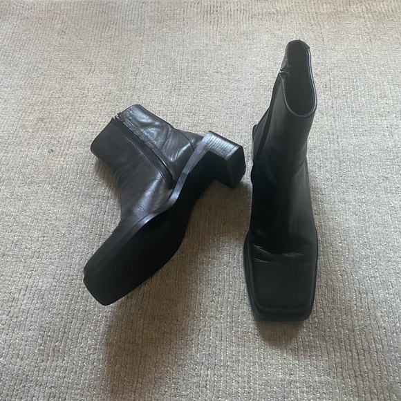 ZARA black leather Square-Toe Heeled Boots size 38 Fits 39 8 8.5 - Picture 6 of 6